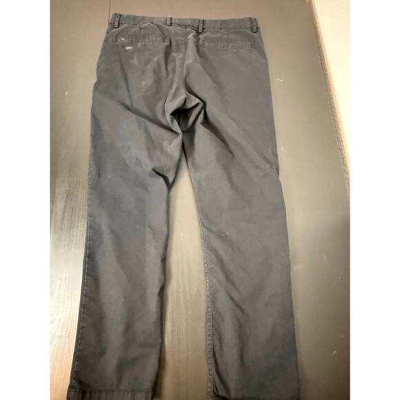 3 pairs of Men’s Old Navy 34x30 Ultimate Tech Slim - black, tan, and gray - Picture 6 of 8